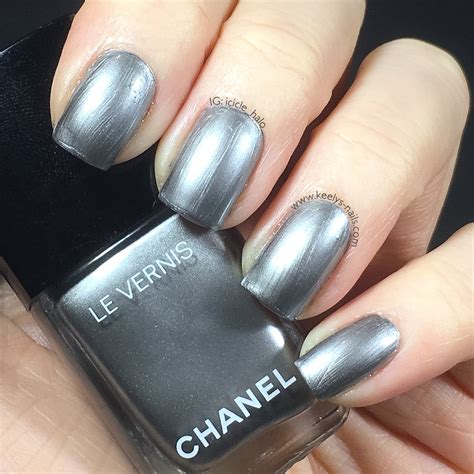 chanel midnight red nail polish|chanel liquid mirror nail polish.